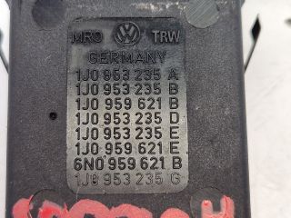 bontott VW GOLF IV Vészvillogó Kapcsoló
