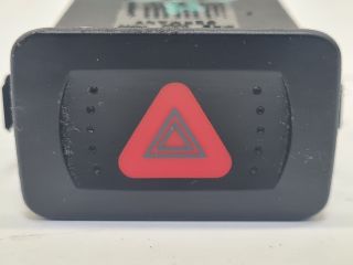 bontott VW GOLF IV Vészvillogó Kapcsoló