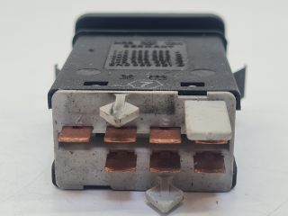 bontott VW GOLF IV Vészvillogó Kapcsoló