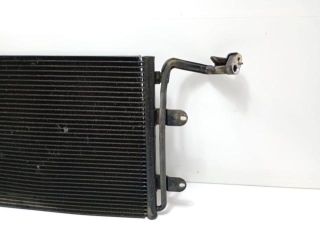 bontott VW GOLF IV Vízhűtő Radiátor Tartó