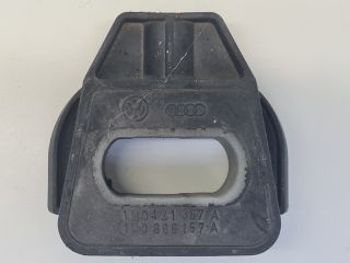 bontott VW GOLF IV Vízhűtő Radiátor Tartó