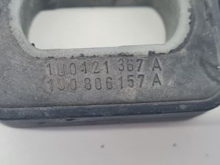 bontott VW GOLF IV Vízhűtő Radiátor Tartó