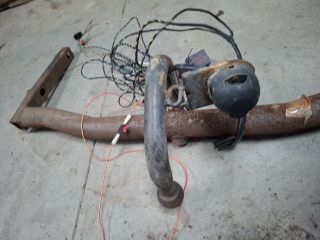 bontott VW GOLF IV Vonóhorog