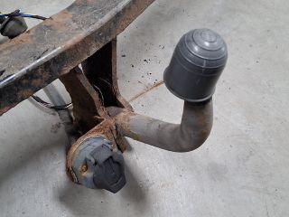 bontott VW GOLF IV Vonóhorog