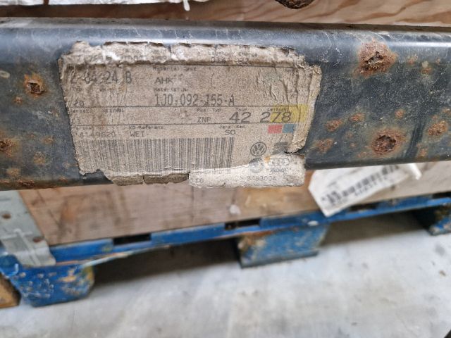 bontott VW GOLF IV Vonóhorog