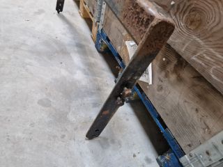 bontott VW GOLF IV Vonóhorog