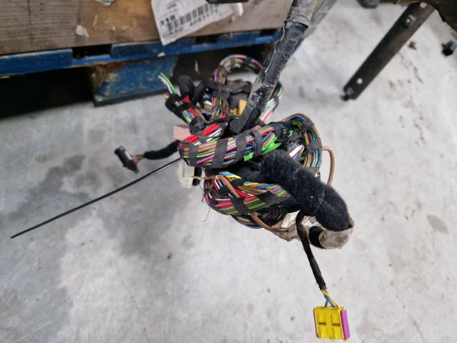 bontott VW GOLF IV Vonóhorog