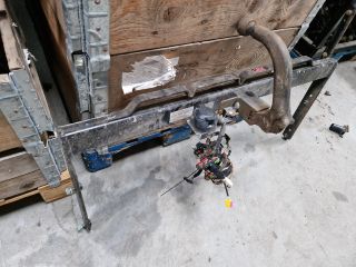 bontott VW GOLF IV Vonóhorog