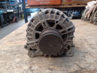 bontott VW GOLF PLUS Generátor