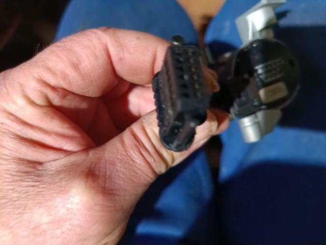 bontott VW GOLF PLUS Gyújtáskapcsoló