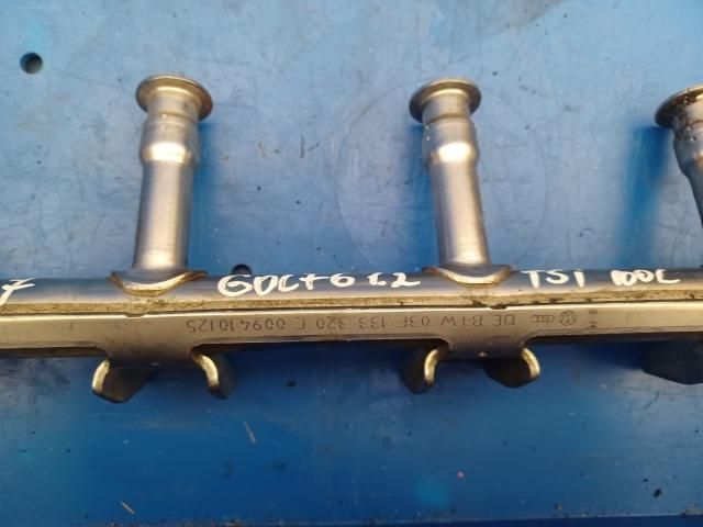 bontott VW GOLF PLUS Közösnyomócső