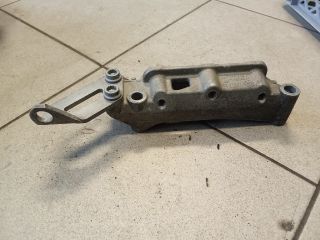 bontott VW GOLF PLUS Motor Tartó Bak (Pozíciófüggetlen)