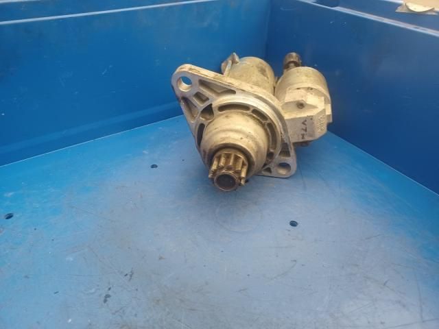 bontott VW GOLF PLUS Önindító