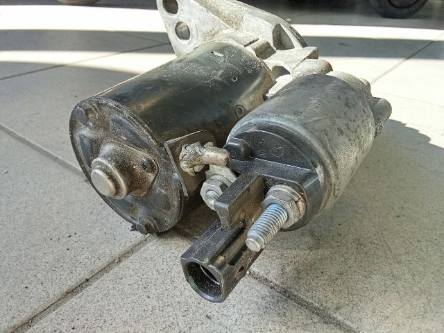 bontott VW GOLF PLUS Önindító