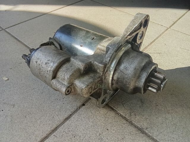 bontott VW GOLF PLUS Önindító