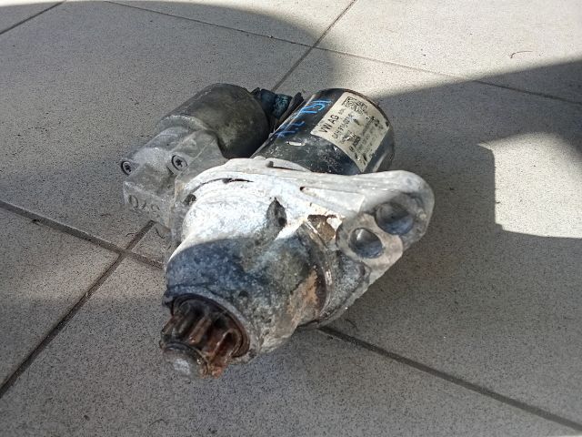 bontott VW GOLF PLUS Önindító