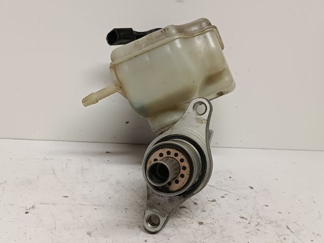 bontott VW GOLF PLUS Főfékhenger