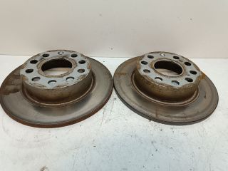 bontott VW GOLF PLUS Hátsó Pár Féktárcsa