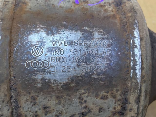 bontott VW GOLF PLUS Katalizátor