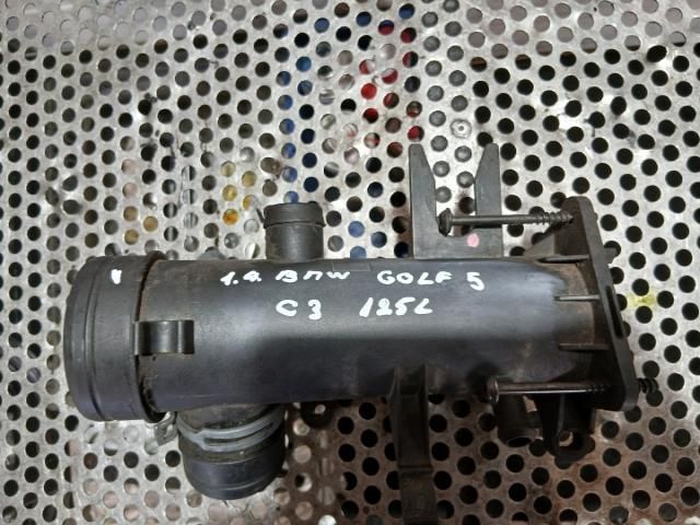 bontott VW GOLF PLUS Légbeömlő Cső