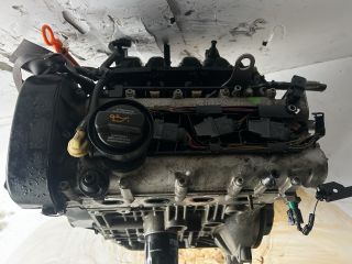 bontott VW GOLF PLUS Motor (Fűzött blokk hengerfejjel)