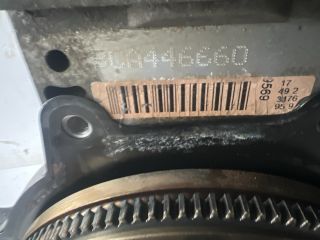 bontott VW GOLF PLUS Motor (Fűzött blokk hengerfejjel)