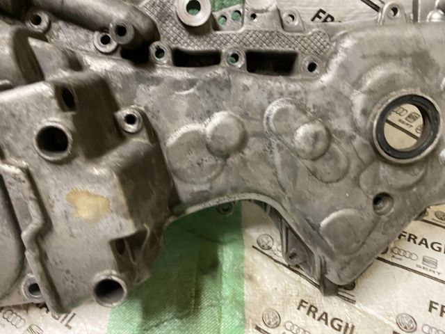 bontott VW GOLF PLUS Komplett Vezérlés Burkolat