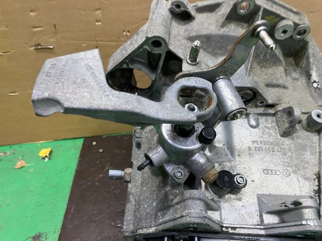 bontott VW GOLF PLUS Váltó (Mechanikus)