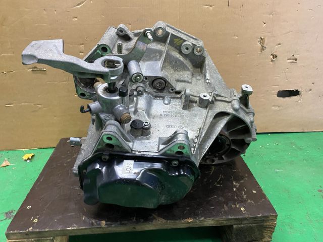 bontott VW GOLF PLUS Váltó (Mechanikus)