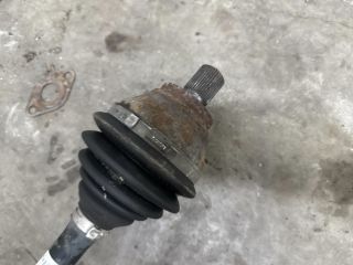 bontott VW GOLF PLUS Bal Féltengely