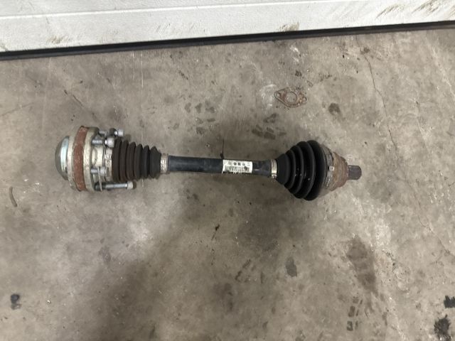 bontott VW GOLF PLUS Bal Féltengely