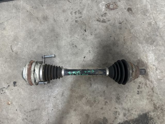 bontott VW GOLF PLUS Bal Féltengely