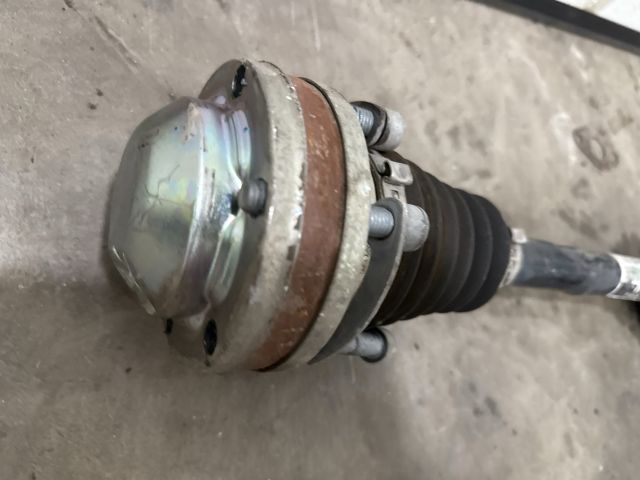 bontott VW GOLF PLUS Bal Féltengely