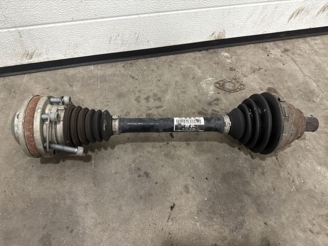 bontott VW GOLF PLUS Bal Féltengely