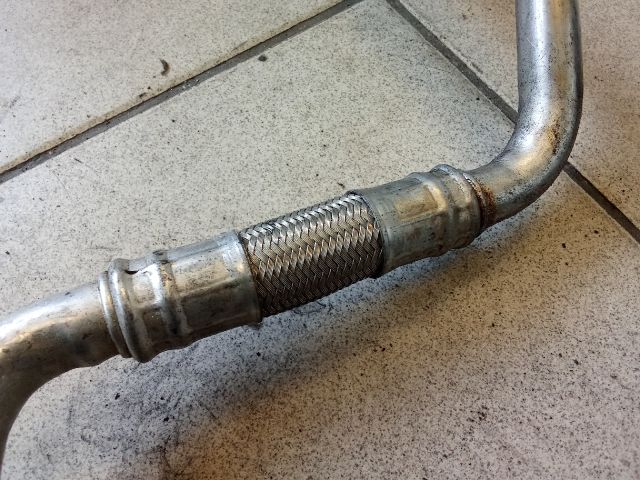 bontott VW GOLF PLUS EGR Hűtő Cső