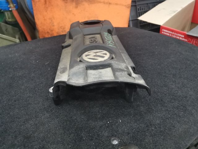 bontott VW GOLF PLUS Felső Motorburkolat