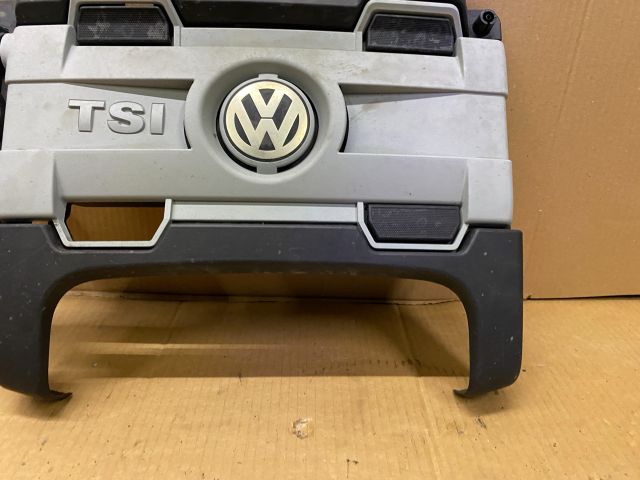 bontott VW GOLF PLUS Felső Motorburkolat