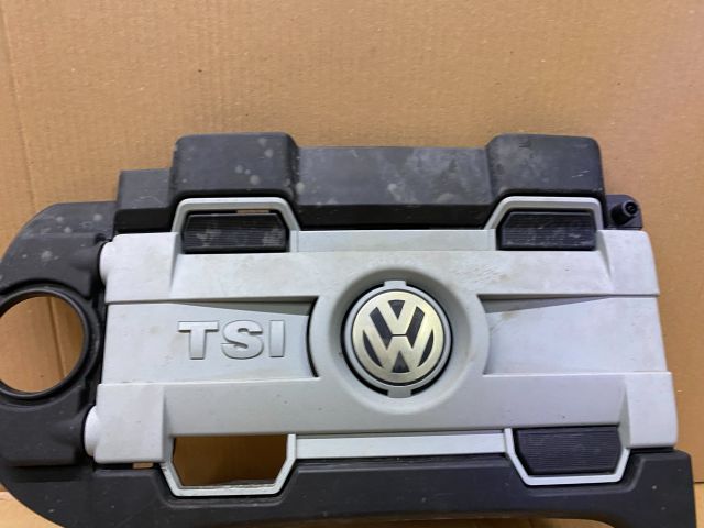 bontott VW GOLF PLUS Felső Motorburkolat