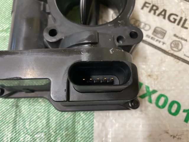 bontott VW GOLF PLUS Fojtószelep (Elektromos)