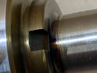 bontott VW GOLF PLUS Főtengely (Magában)