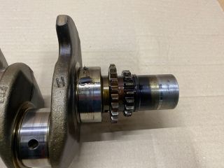 bontott VW GOLF PLUS Főtengely (Magában)