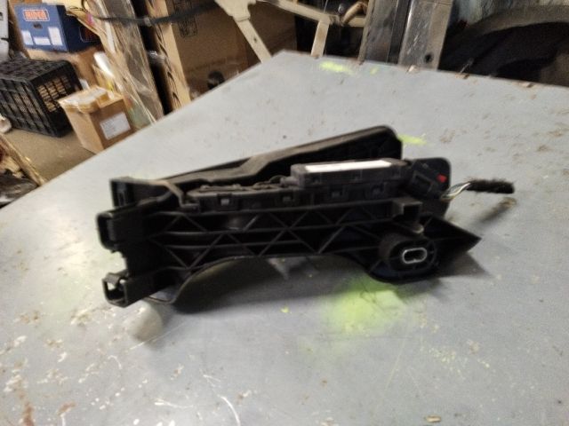 bontott VW GOLF PLUS Gázpedál (Elektromos)