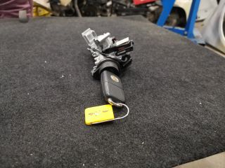 bontott VW GOLF PLUS Gyújtáskapcsoló Házzal