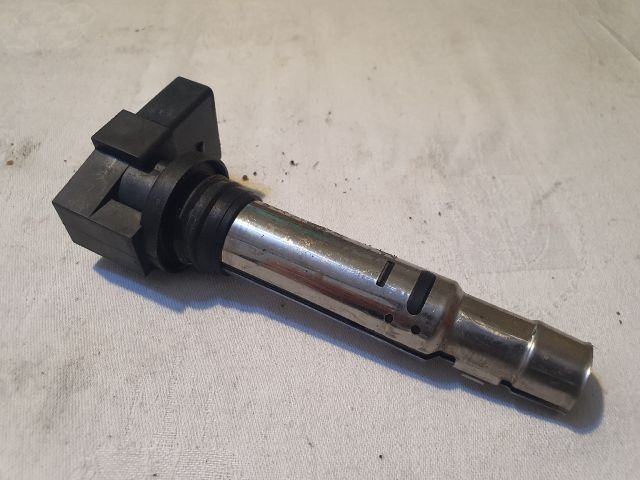 bontott VW GOLF PLUS Gyújtótrafó