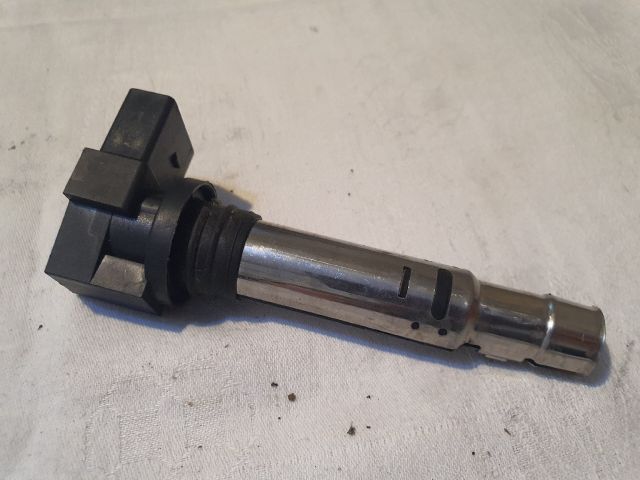 bontott VW GOLF PLUS Gyújtótrafó