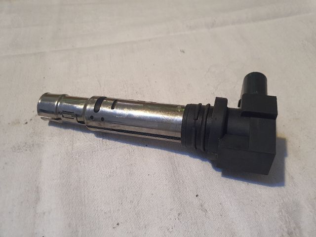 bontott VW GOLF PLUS Gyújtótrafó