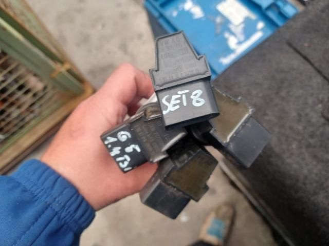 bontott VW GOLF PLUS Gyújtótrafó