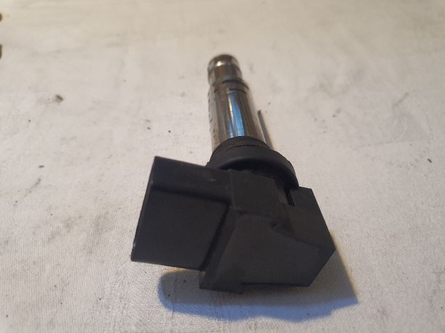 bontott VW GOLF PLUS Gyújtótrafó