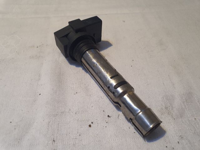 bontott VW GOLF PLUS Gyújtótrafó