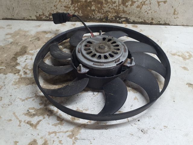 bontott VW GOLF PLUS Hűtőventilátor